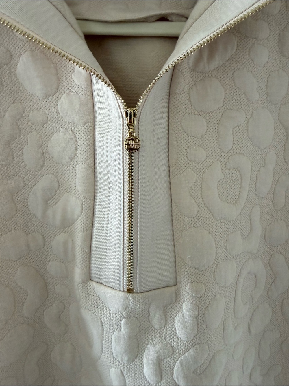 Emily McCarthy pullover Short Sleeve Zip-Neck Top in cream off white, Sandstone - Picture 3 of 6